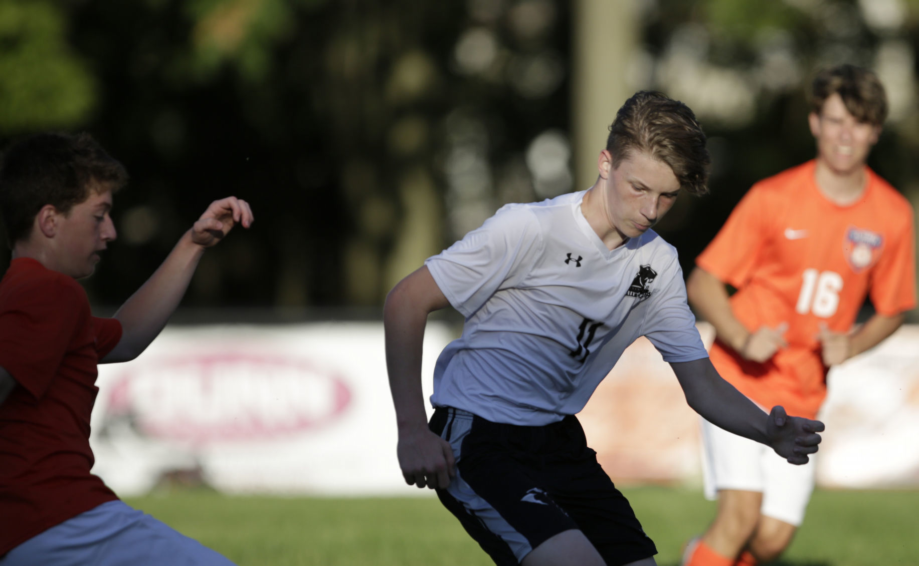 GALLERY-soccer-stTeresa-Eisenhower-17-090519.JPG